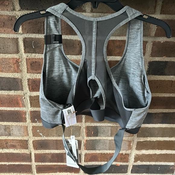 Women’s Plus Size Adidas Medium Support Sport Bra, Gray, 3X - Picture 5 of 7